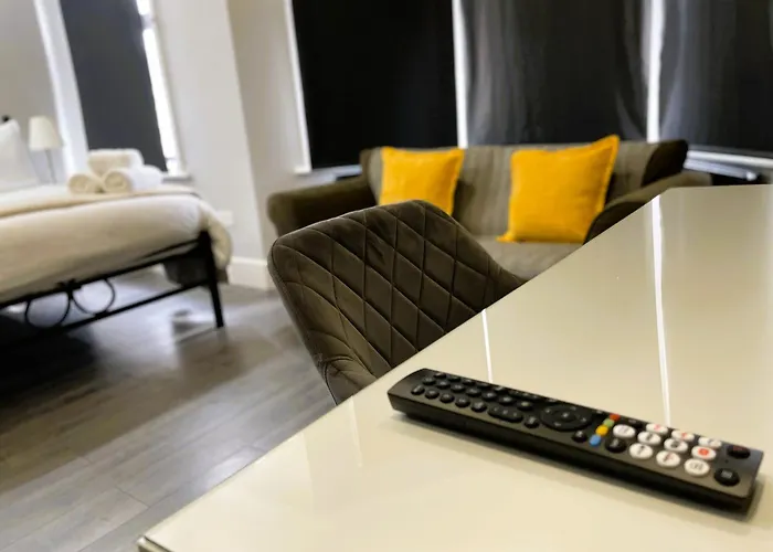 Luxury Guest House In Vibrant London Area