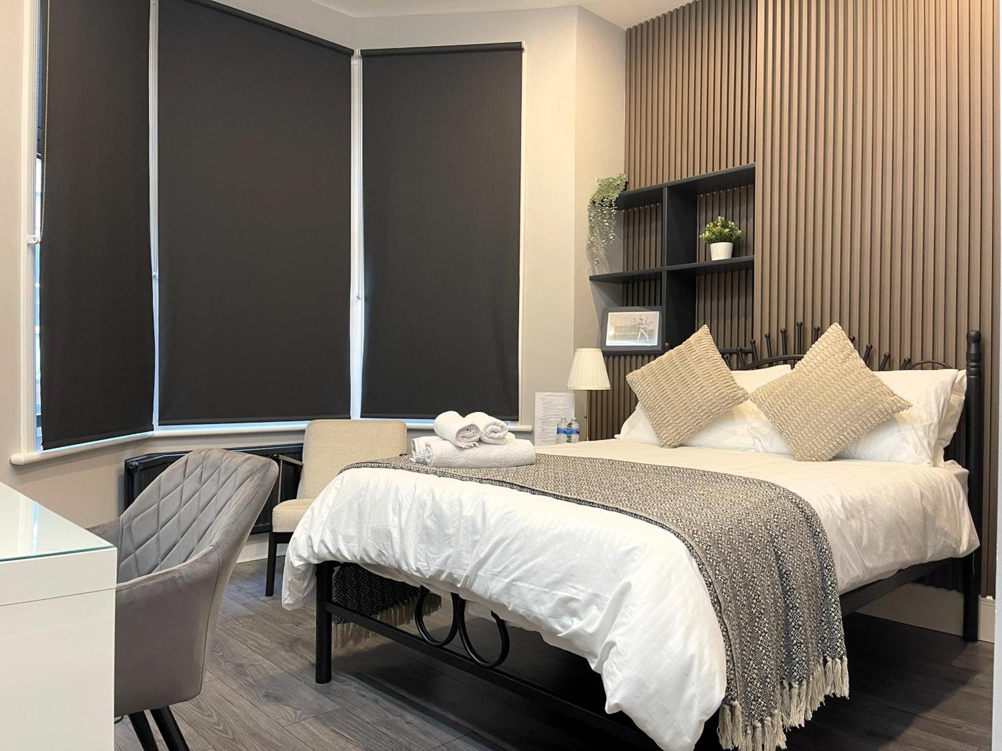 Homestay Luxury In Vibrant Area *