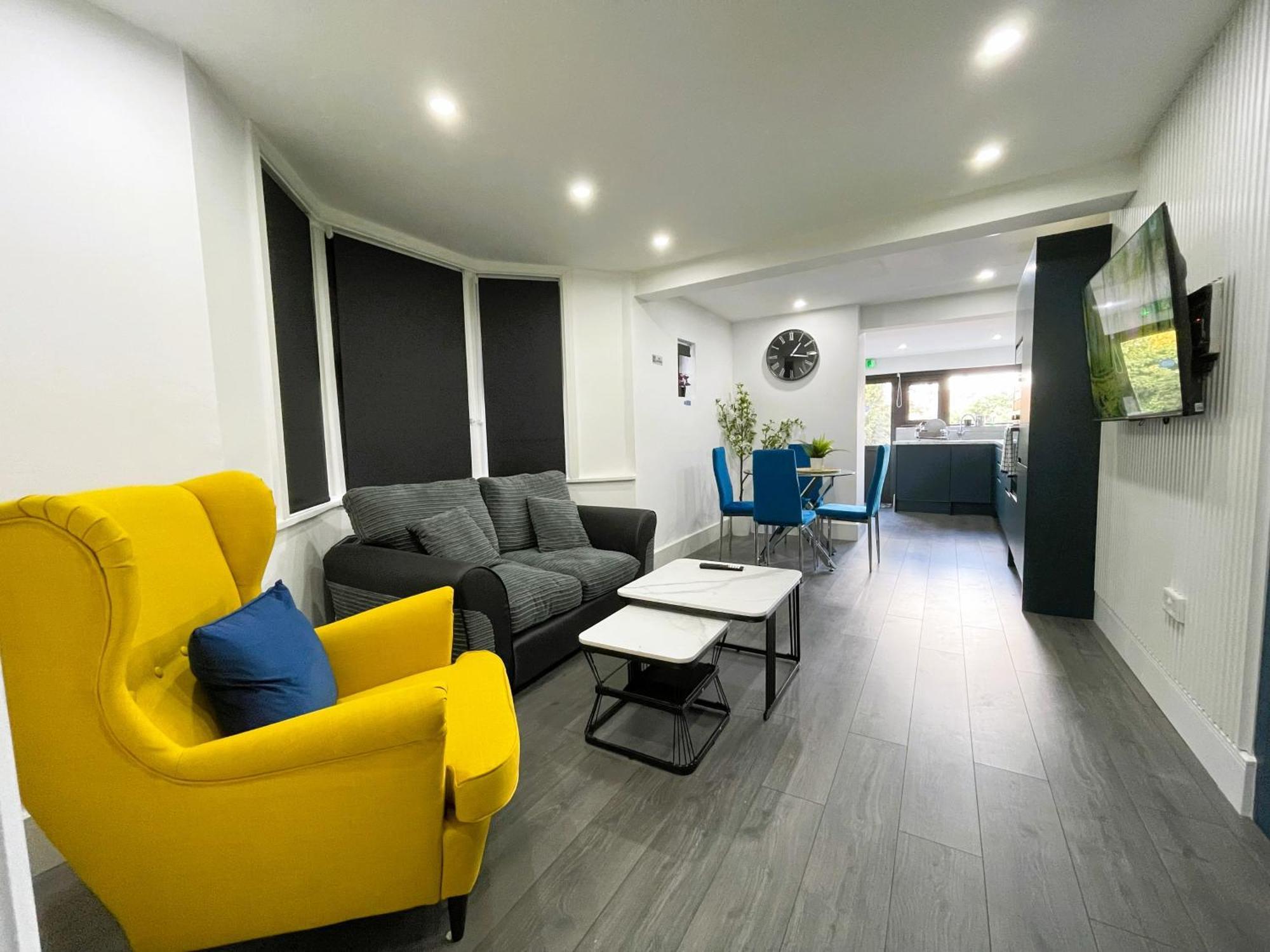 Luxury In Vibrant Area Homestay London