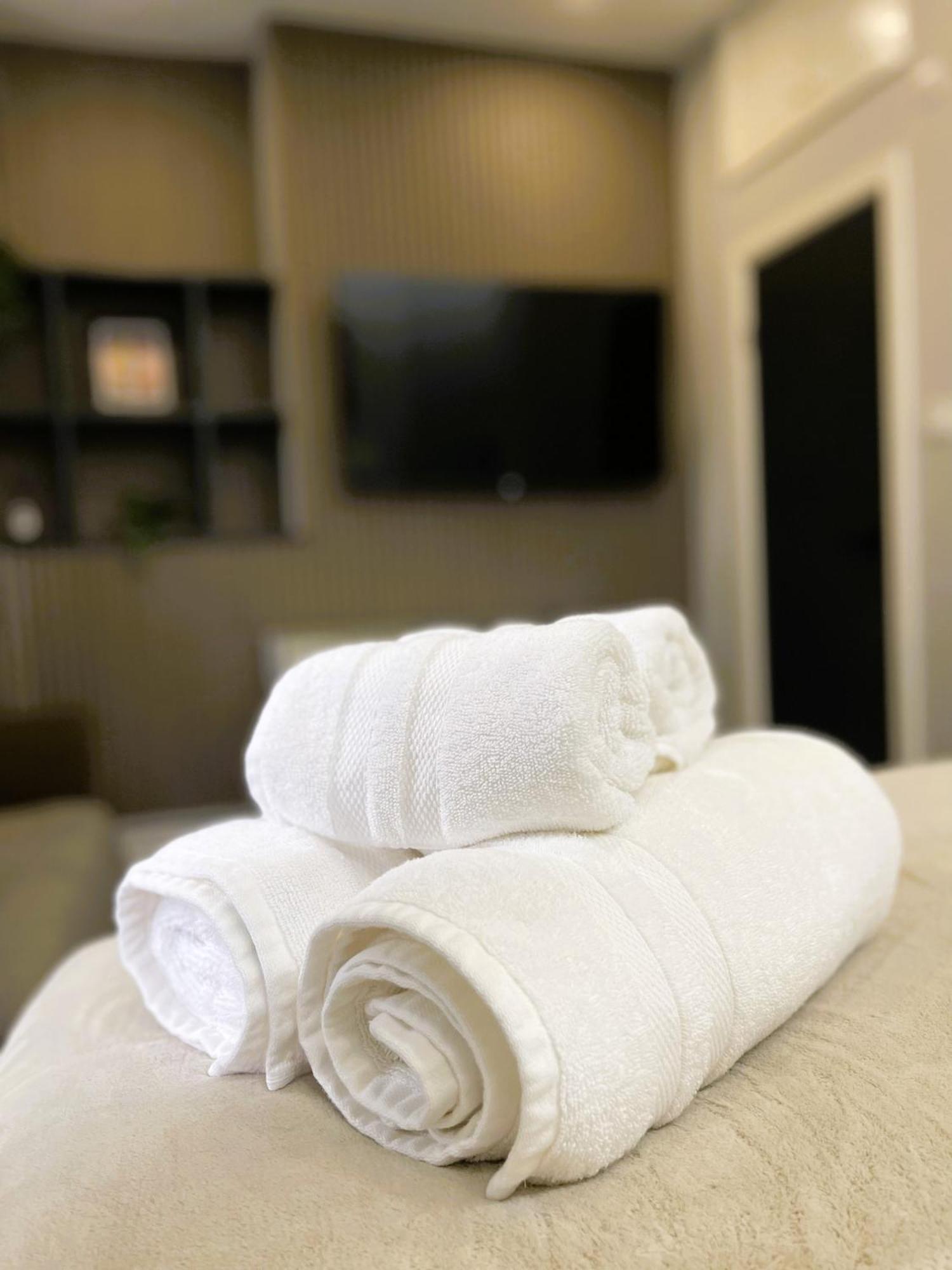 Homestay Luxury In Vibrant Area *