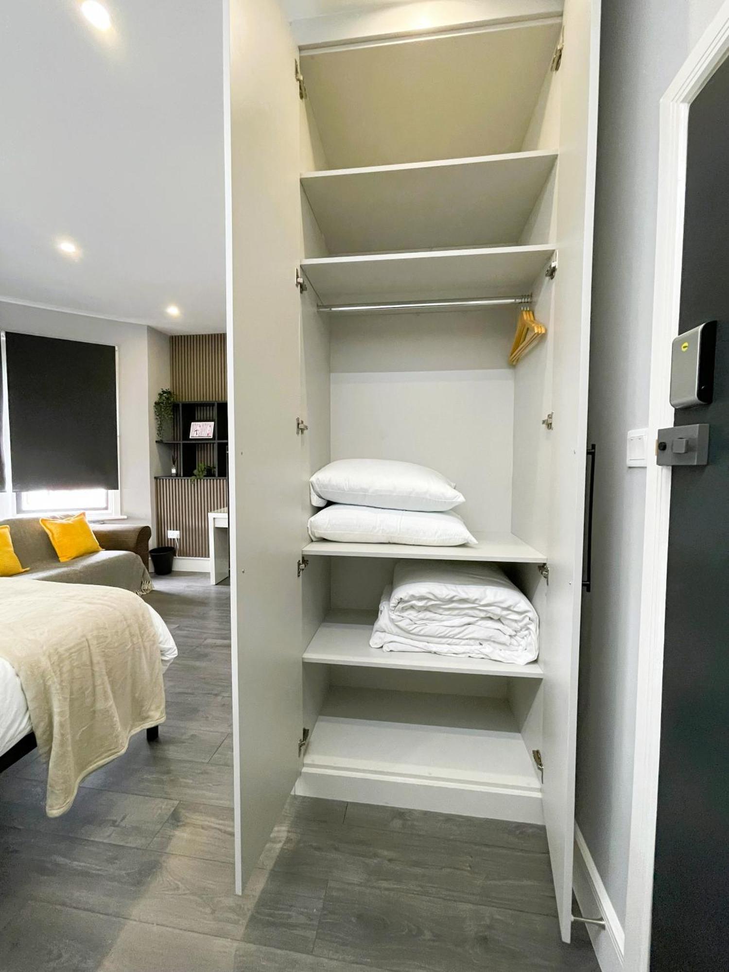 Homestay Luxury In Vibrant Area London