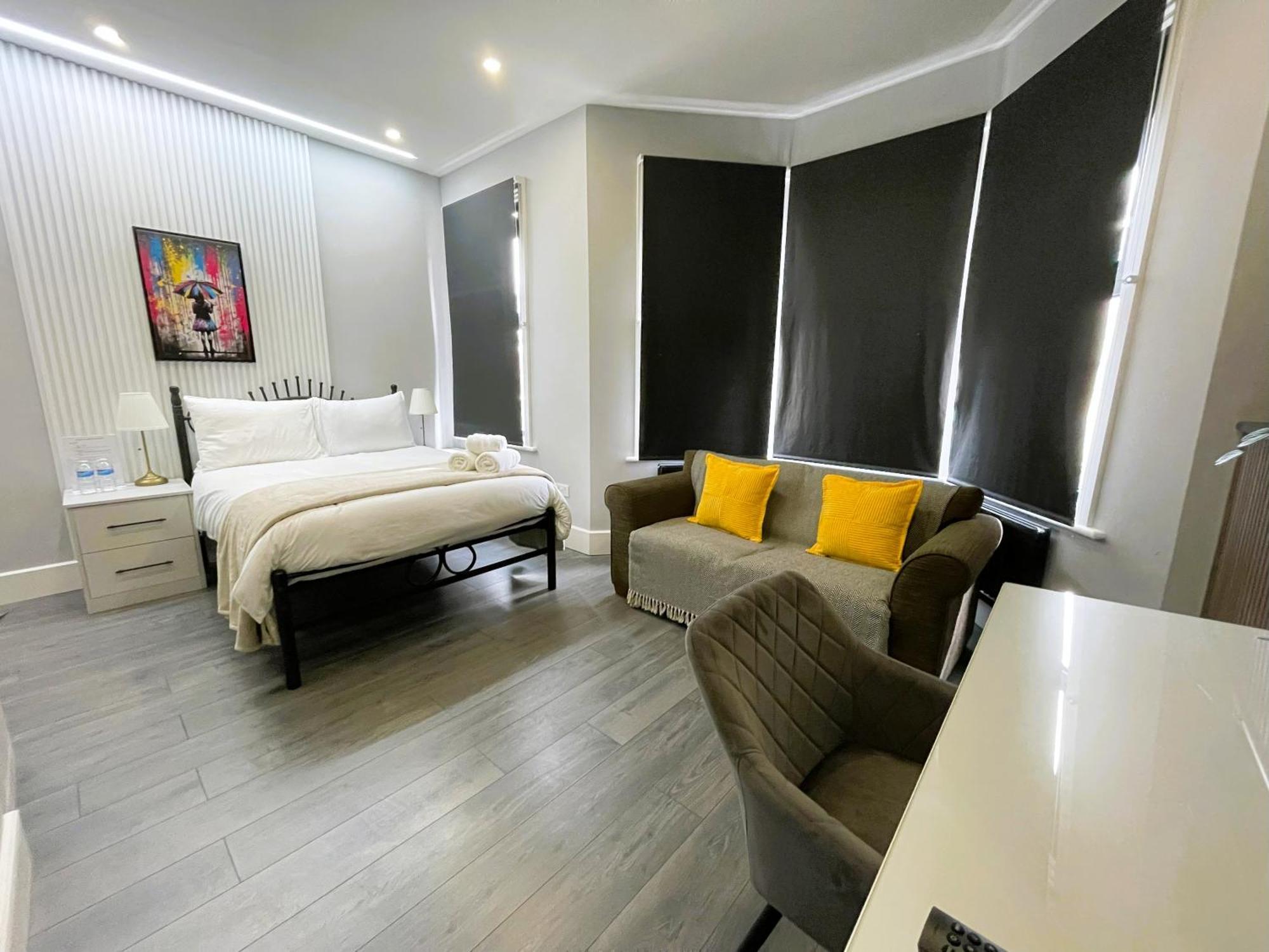 Luxury In Vibrant Area Homestay London